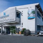 Hình thành từ một bộ phận của VP/XD Hòa Bình năm 1995, đến 24/12/2001 đơn vị chính thức có tư cách pháp nhân với tên gọi Công ty TNHH Sơn Hòa Bình ( HOABINH PAINT Co., Ltd). Đăng ký tại: 37/5a Phan Văn Hớn, Phường Tân Thới Nhất, Quận 12, TP. Hồ Chí Minh.